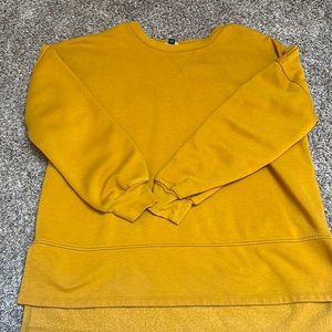 Mustard Crew sweatshirt